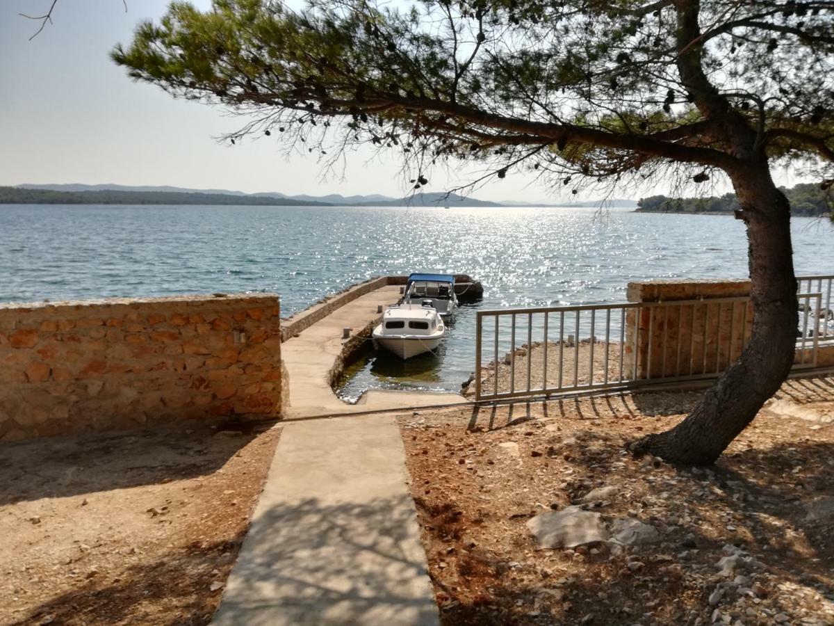 מורטר Fisherman'S House Mladen מראה חיצוני תמונה
